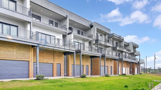 Building Photo - 4413 Anthony Ct Ln