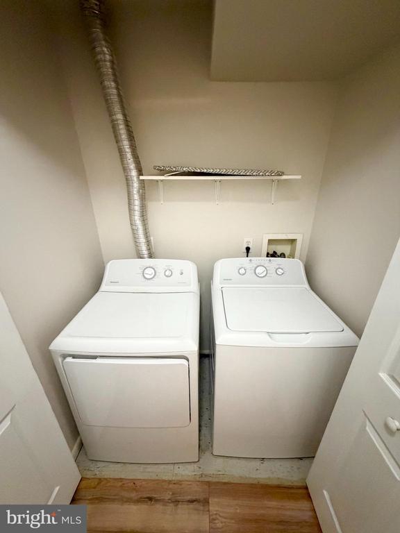 Building Photo - 177 Parker Ave