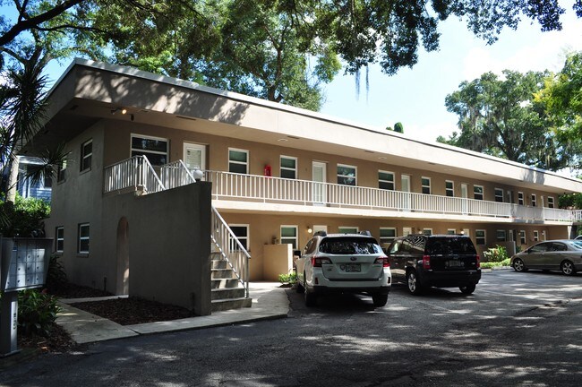 Front of Building - Osceola Flats