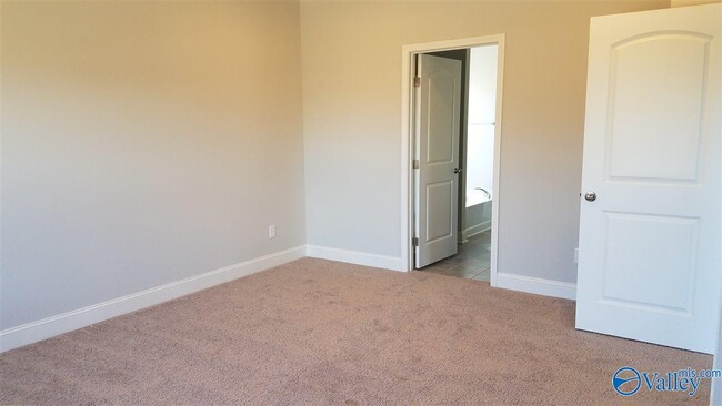 Building Photo - 259 Brighton Park Way