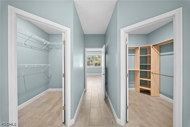 Building Photo - 11412 Canopy Loop