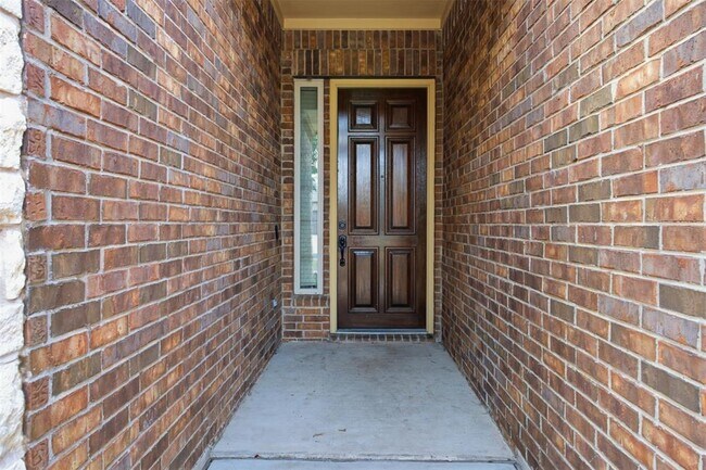 Building Photo - 105 Aspen Trail