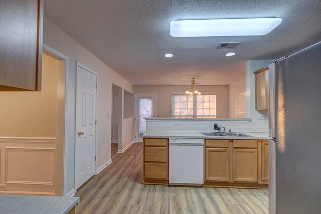 Building Photo - 632 Vonbryan Trace