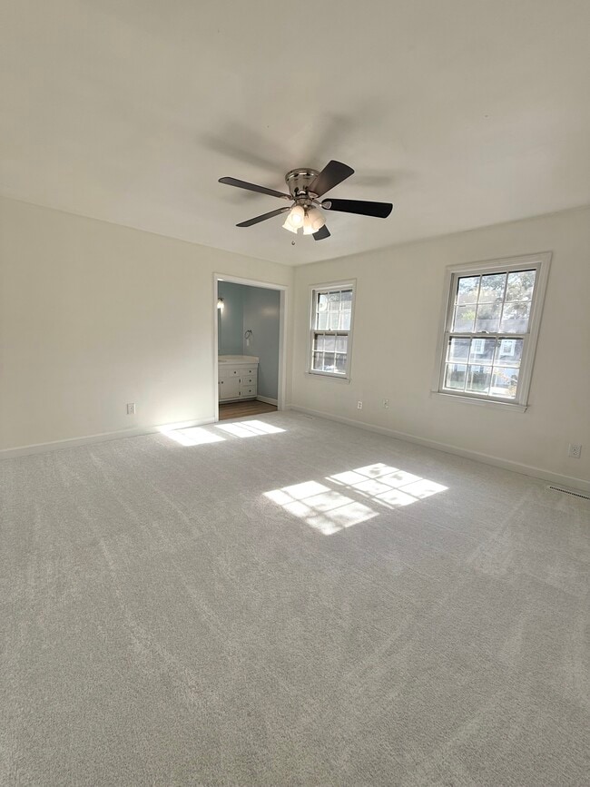 Building Photo - 4913 Marlin Ct