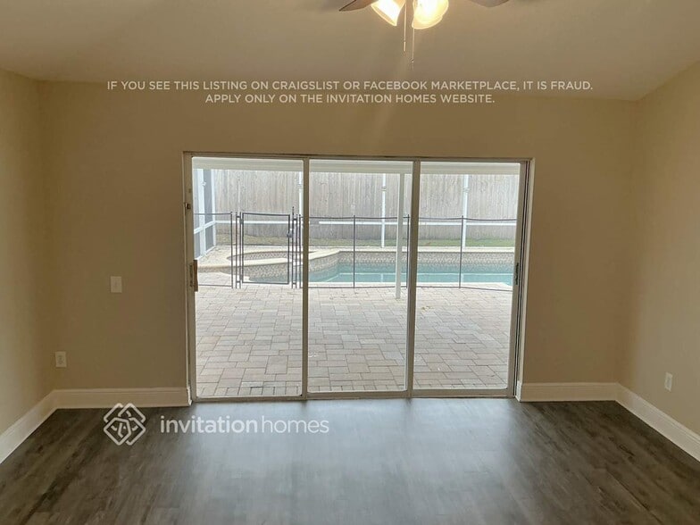 Building Photo - 10207 Hunters Haven Blvd