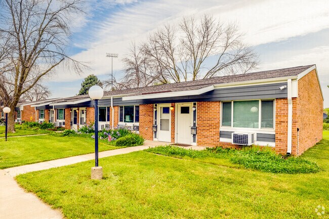 Building Photo - Regency Villa of Atlantic