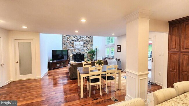 Building Photo - 5503 Chestermill Ct