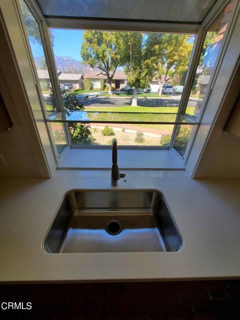 Building Photo - 420 Leda Ln