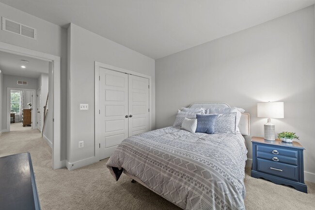 Building Photo - 2677 St Elias Dr
