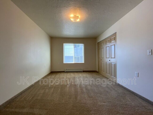 Building Photo - 5112 4th Ave N