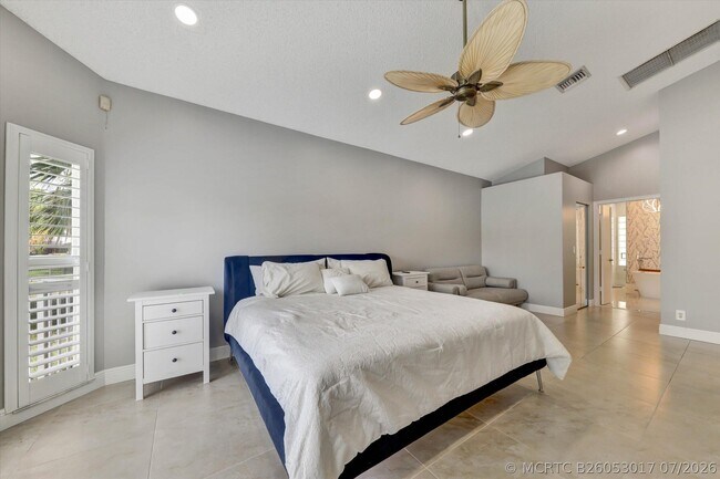 Building Photo - 10370 NW 50th Ct