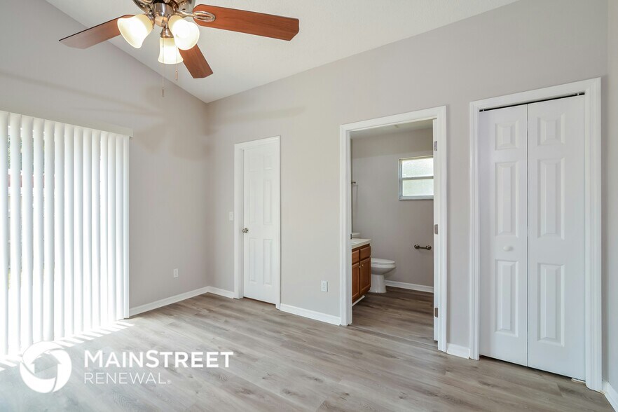 Building Photo - 528 Finch Ct