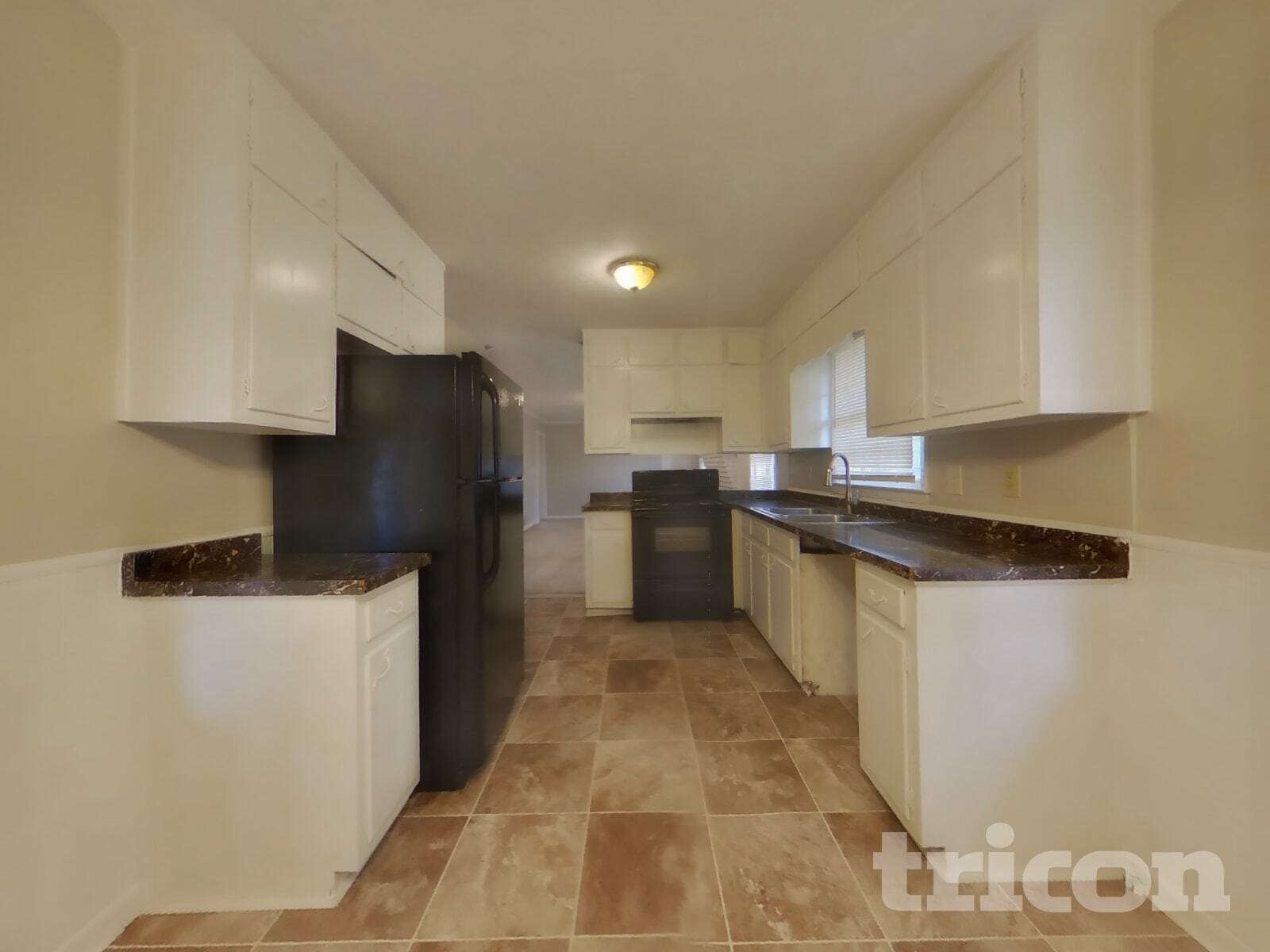 Building Photo - 3842 Wesley Dr