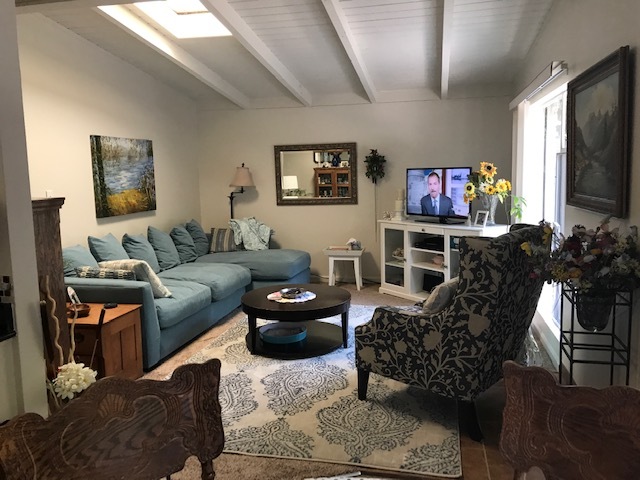 living room - 740 M St