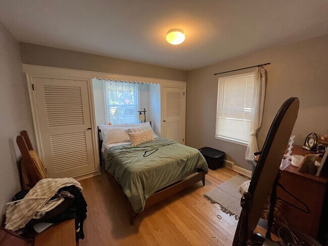 Building Photo - 2 Bed 1 Bath Single Family Home in Wausau