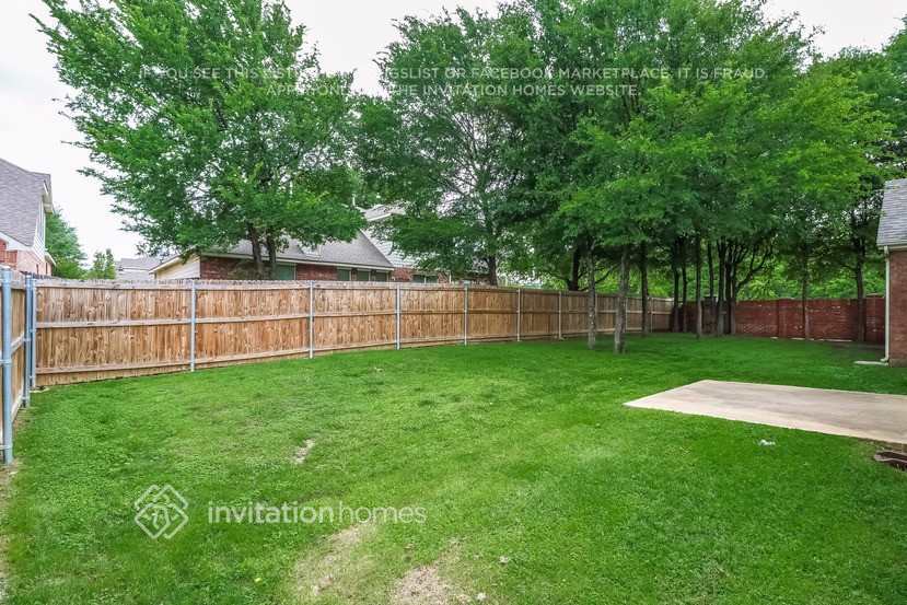 Building Photo - 1313 Sheffield Dr