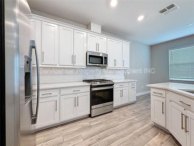 Building Photo - 4547 Ancona Way