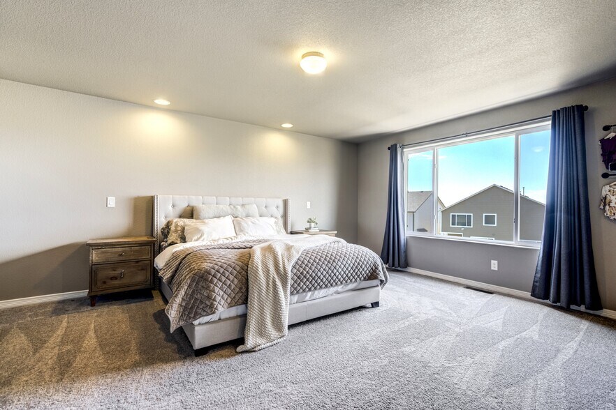Building Photo - 7664 Alpine Daisy Dr