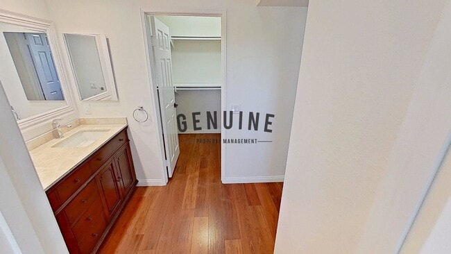 Building Photo - Move-in Special: $500 off 1st Month’s Rent...