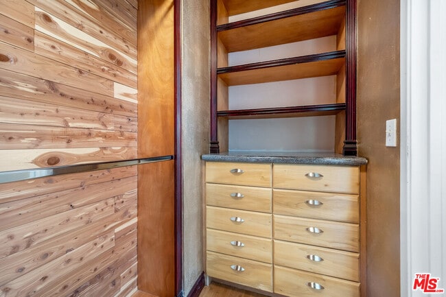 Building Photo - 1414 Kemmett Ct