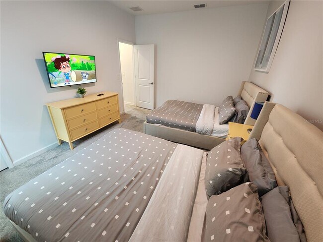 Building Photo - 8885 Cabot Cliffs Dr