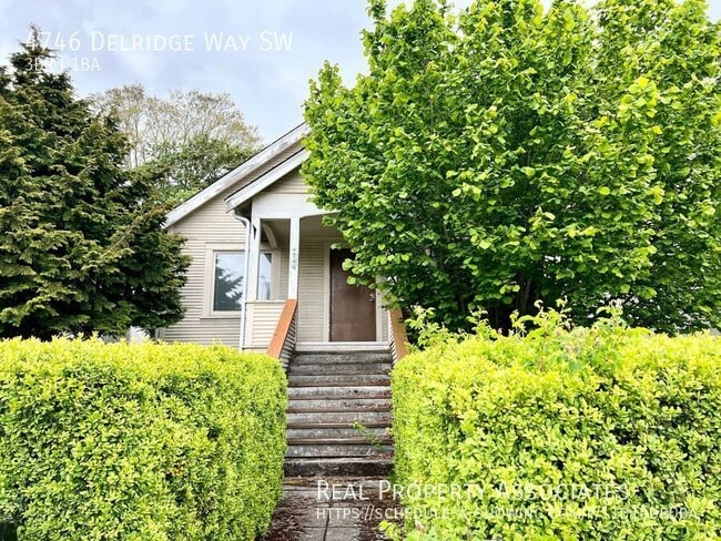 Primary Photo - 4746 Delridge Way SW