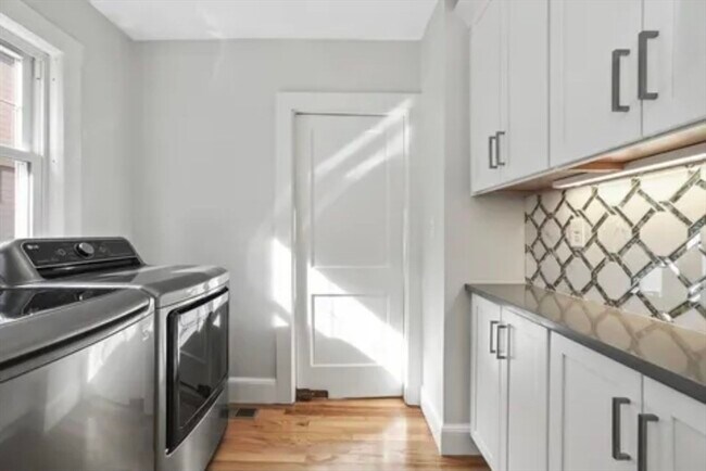 Building Photo - 37 Gallivan Blvd