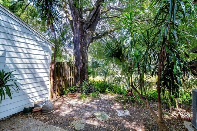 Building Photo - 13937 Fletchers Mill Dr