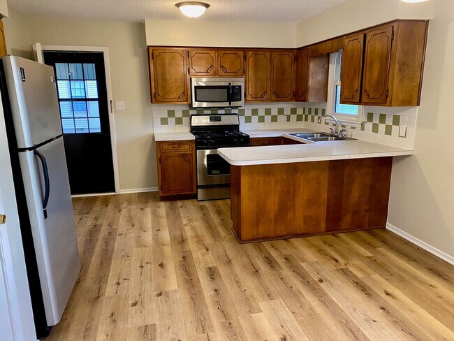 Building Photo - 522 S Missouri Ave