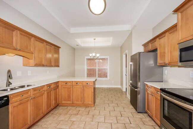 Building Photo - 4494 Graystone Dr