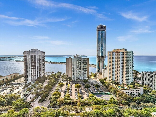 Building Photo - 2451 Brickell Ave