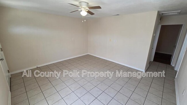 Building Photo - 2617 Crutchfield Rd