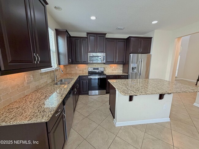 Building Photo - 14462 Serenoa Dr
