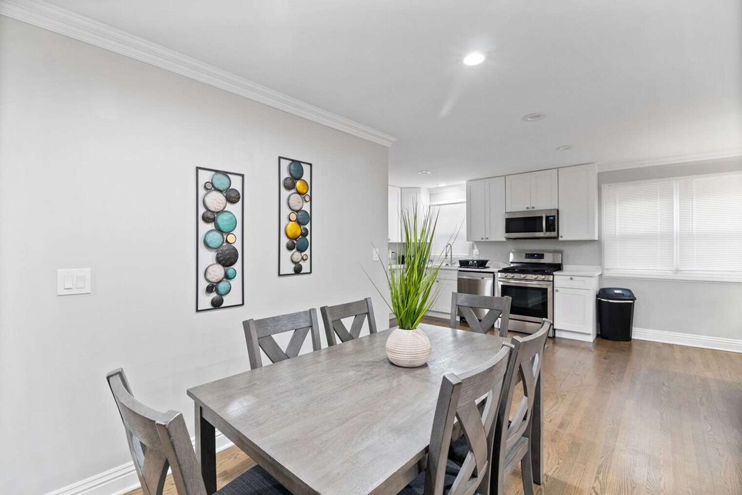 Building Photo - 12800 Terrace Ln