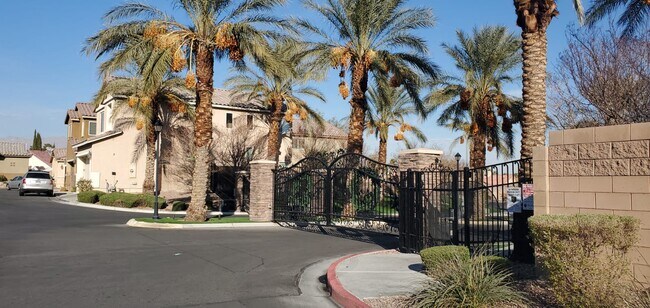 Building Photo - 6221 Joaquin Hills Ct
