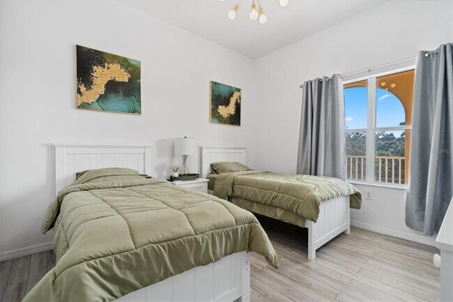 Building Photo - 642 Wells Ct