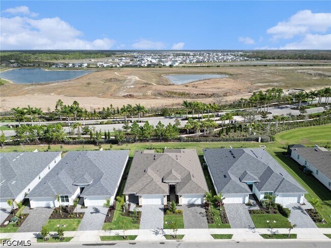 Building Photo - 44283 Panther Dr