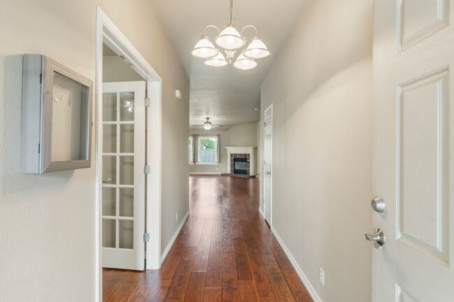 Building Photo - 3 bedroom home In Wakefield Crossing - Bix...