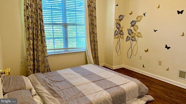 Building Photo - 17 Jill Ct