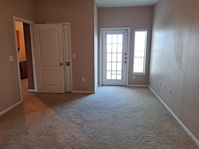 Building Photo - 11203 Ranch to Market Rd 2222