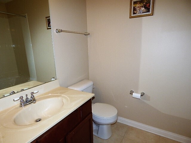Building Photo - Brittany Place Condo!