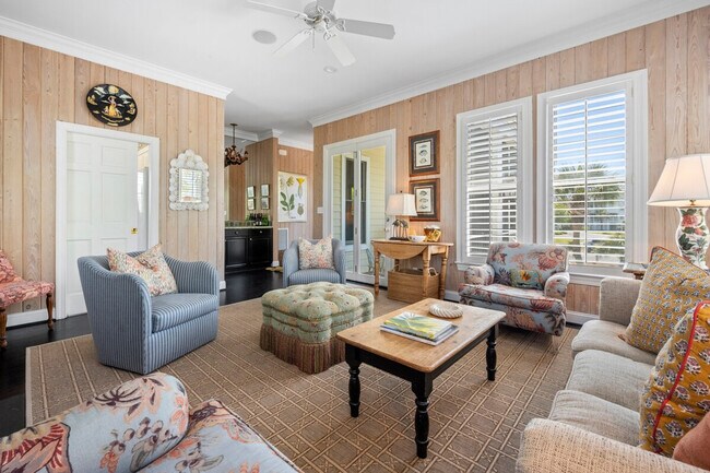 Building Photo - 64 Tradewind Ct