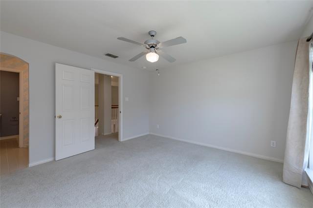Building Photo - 3704 Roxbury Ln