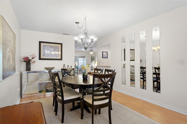 Building Photo - 301 Faircross Cir