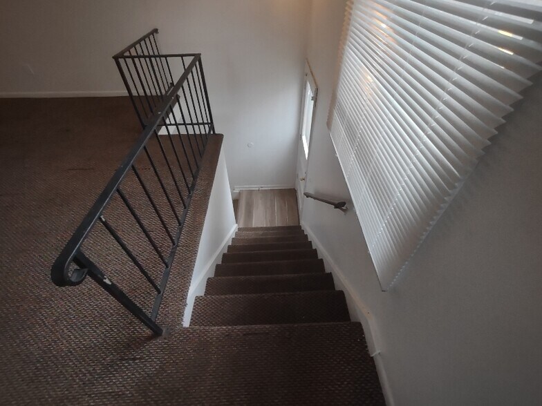 Building Photo - 1394 Carriage Hill Dr SE