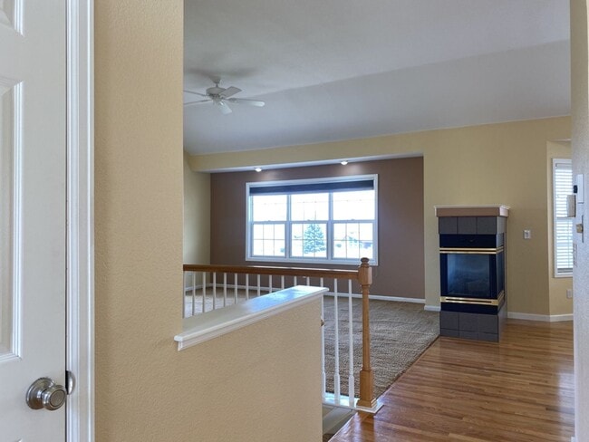 Building Photo - 5742 Crestwood Dr