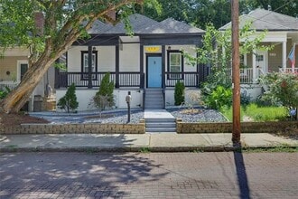 Building Photo - 498 Connally St SE