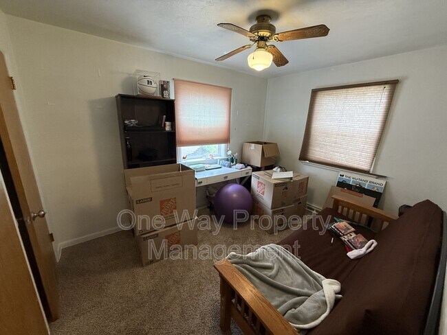 Building Photo - 500 26th Ave Ct