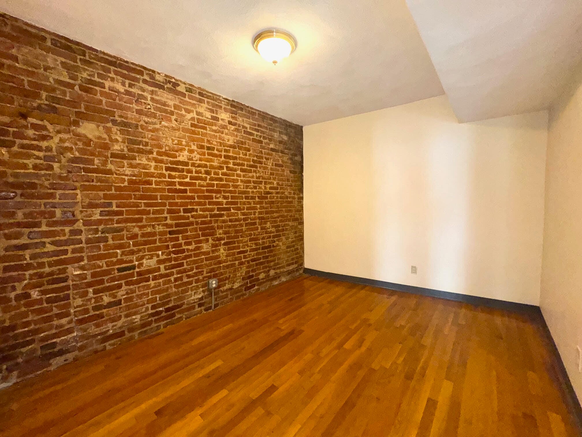 Building Photo - 838 Huntington Ave