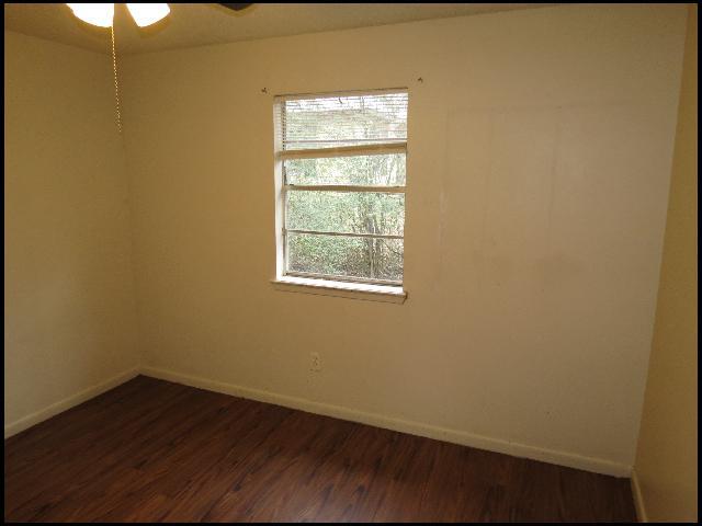 Building Photo - 7031 Jacksonville Cutoff Rd